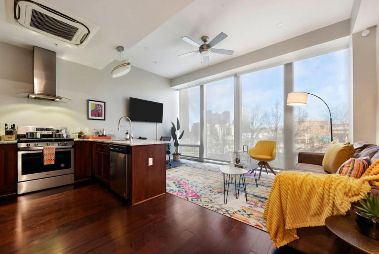Hostwise Stays - The Washington At Chatham - Free Parking, Private Gym, Skyline Views! ピッツバーグ エクステリア 写真
