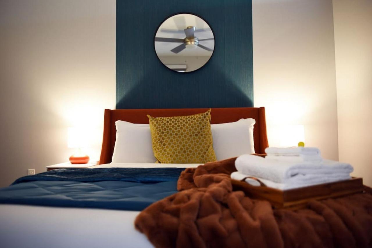Hostwise Stays - The Washington At Chatham - Free Parking, Private Gym, Skyline Views! ピッツバーグ エクステリア 写真